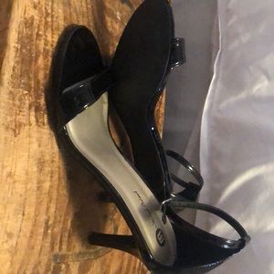 Michael Antonio Heels